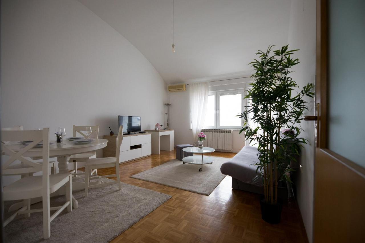 Apartman Ana Apartamento Osijek Exterior foto